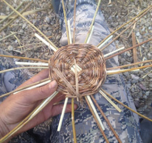 willow basket weaving course thumb